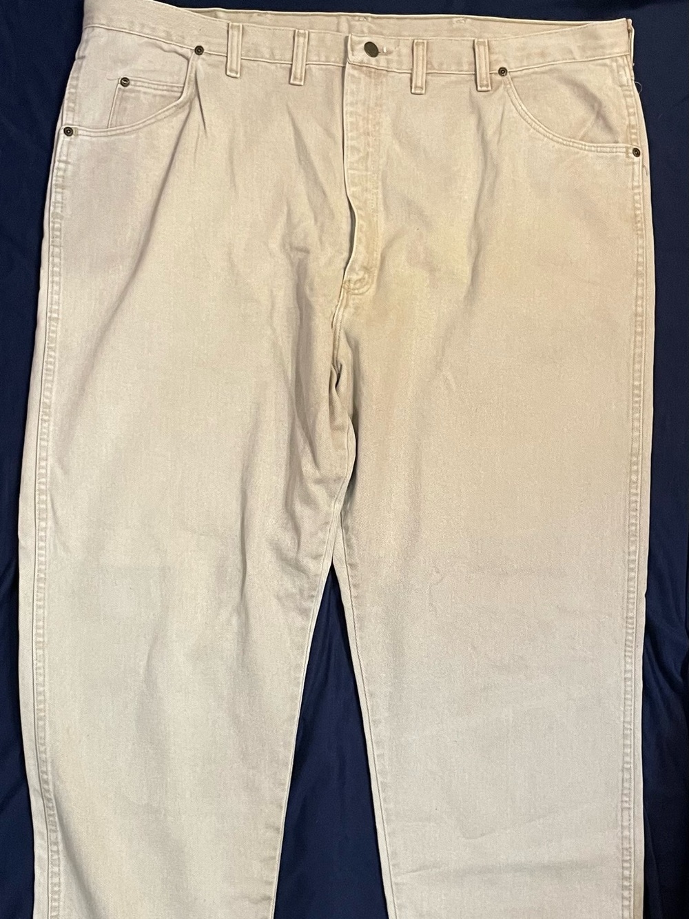 Men's Vintage Wrangler Casual Pants/Jeans (Cream/Tan/Beige) – Size 46x32